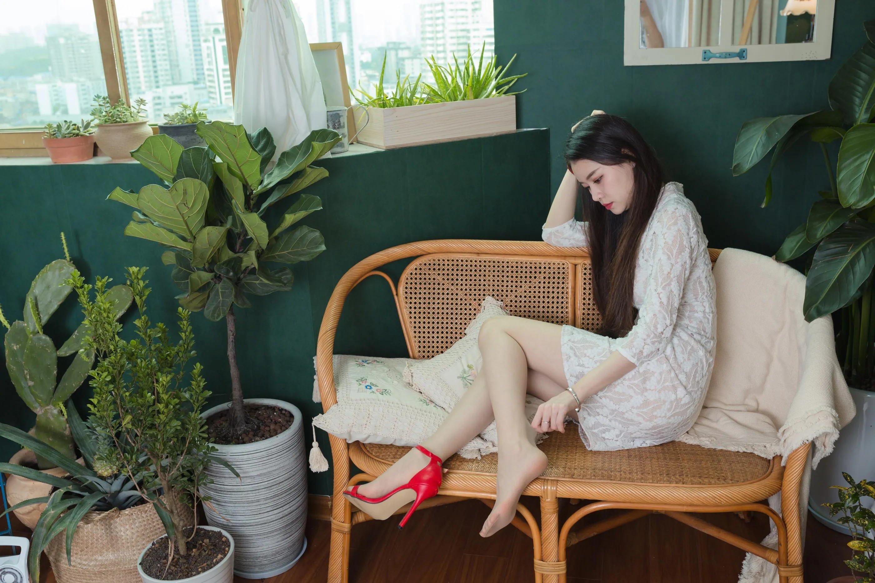 Sia不吃鱼 – NO.008 红色高跟 [139P]插图9